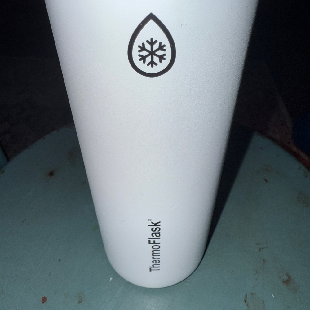 ThermoFlask White Insulated Stainless Steel Water Bottle